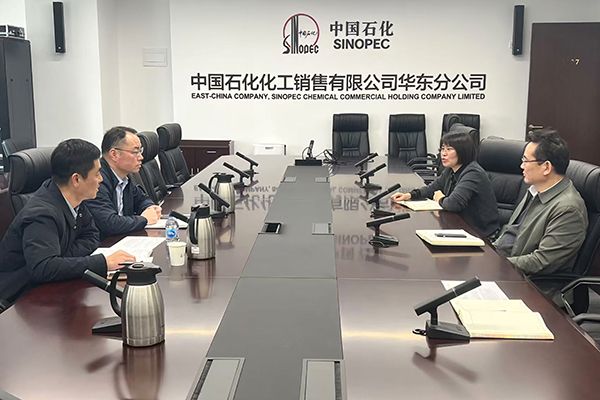 3.蔡躍與相方供應方洽談400600
